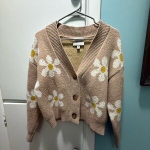 Trendy Floral Knit Cardigan in Beige
